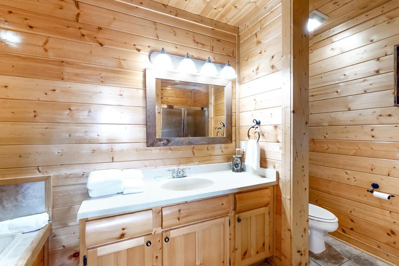 Mountain Top View Retreat Sevierville Exterior photo